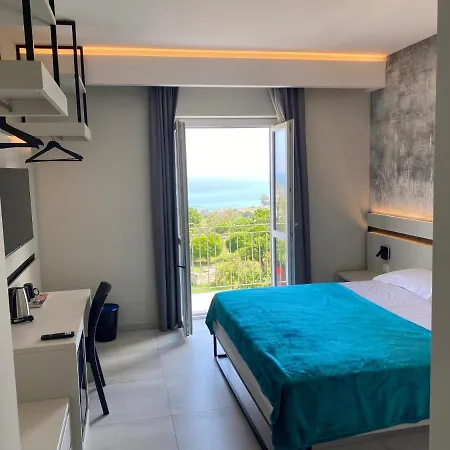 فندق مبيت وإفطار Aether - Free Private Parking