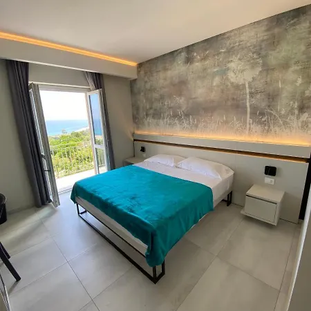 Bed & Breakfast Aether - Free Private Parking
