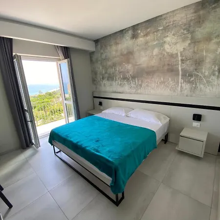 Aether - Free Private Parking 2* Tropea