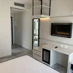 Aether - Free Private Parking B&B 4*