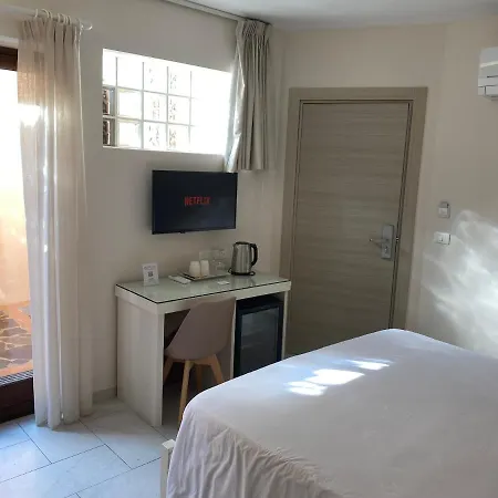 Bed and breakfast Aether - Free Private Parking