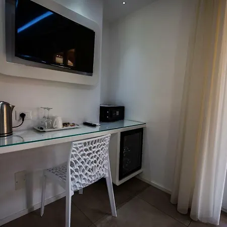 Aether - Free Private Parking Bed and breakfast 4*