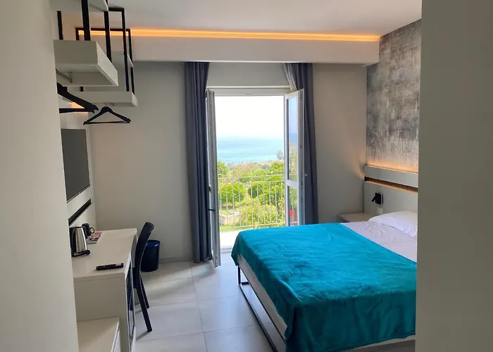 Nocleg ze śniadaniem Aether - Free Private Parking