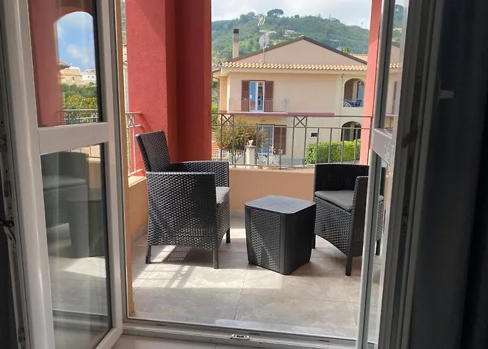 Aether - Free Private Parking Alojamento de Acomodação e Pequeno-almoço