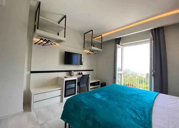 Aether - Free Private Parking Nocleg ze śniadaniem 4*