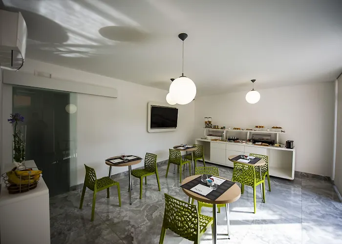 Aether - Free Private Parking 4*