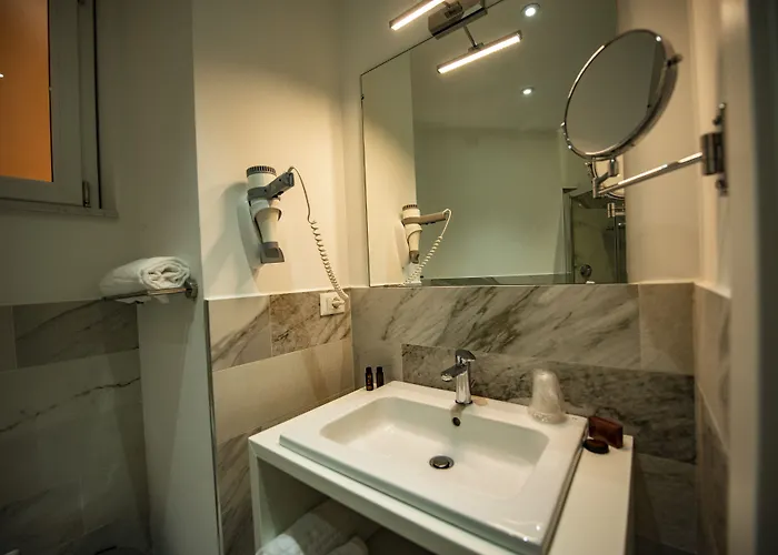 Aether - Free Private Parking Tropea