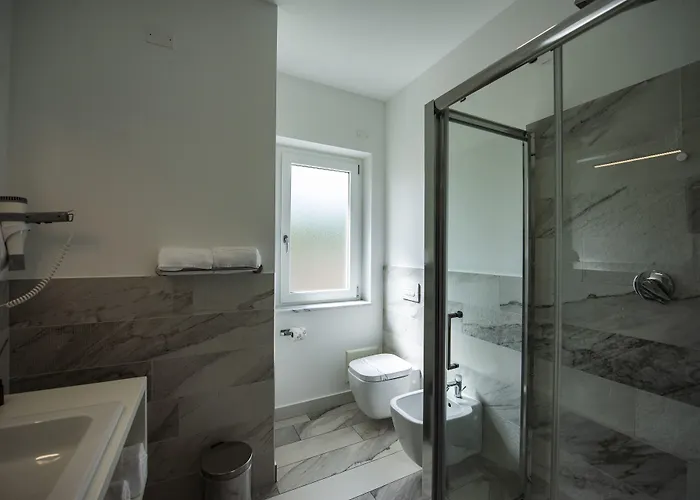 Alojamento de Acomodação e Pequeno-almoço Aether - Free Private Parking Tropea