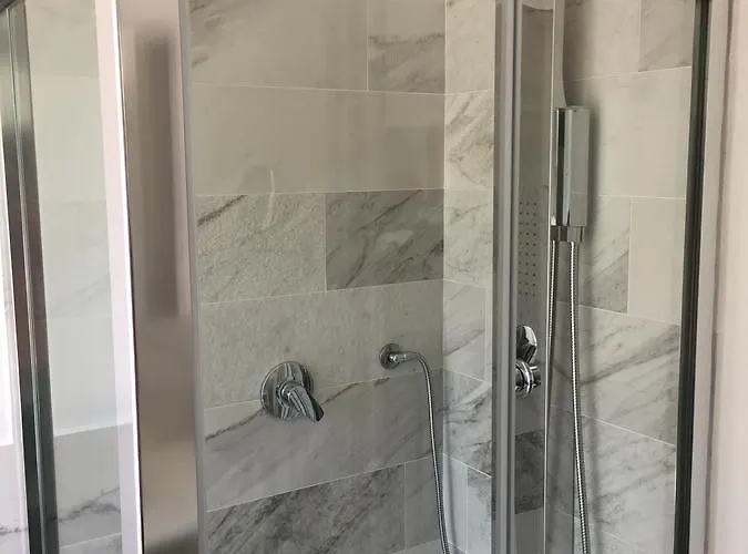 Aether - Free Private Parking Tropea