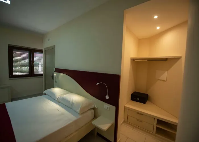 Aether - Free Private Parking Tropea