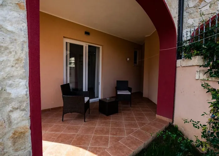 Aether - Free Private Parking Alojamento de Acomodação e Pequeno-almoço Tropea